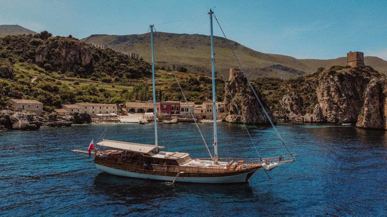 Sicily Sea Charter Caicco Hande Capo Galera Palermo Exterior photo