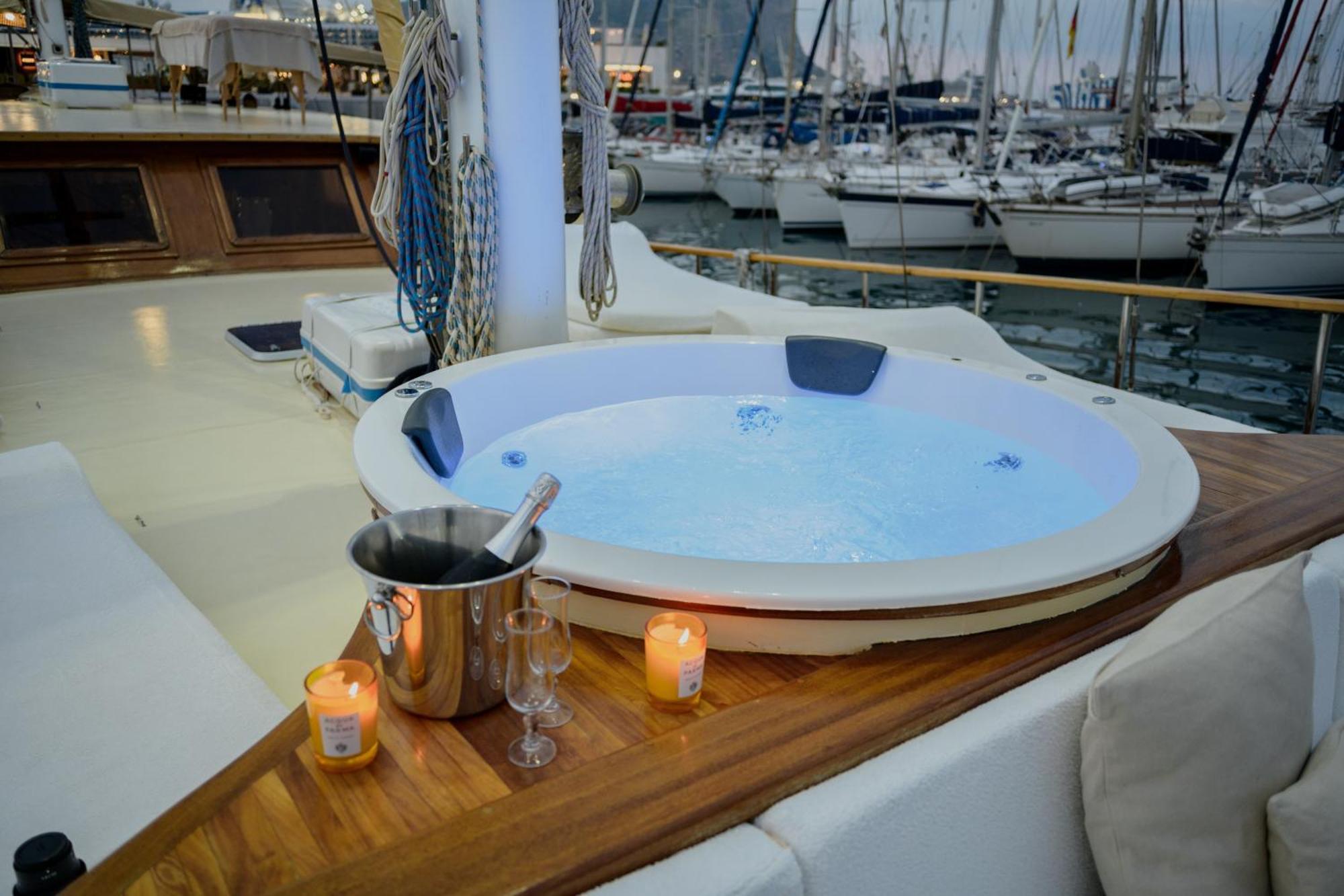 Sicily Sea Charter Caicco Hande Capo Galera Palermo Exterior photo